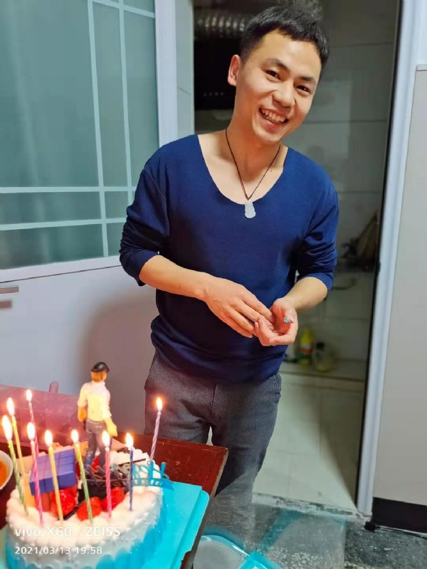 找结婚对象的第一张照片--宜宾交友中心